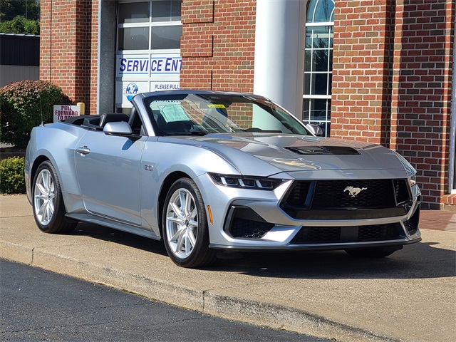 2024 Ford Mustang GT Premium photo 4