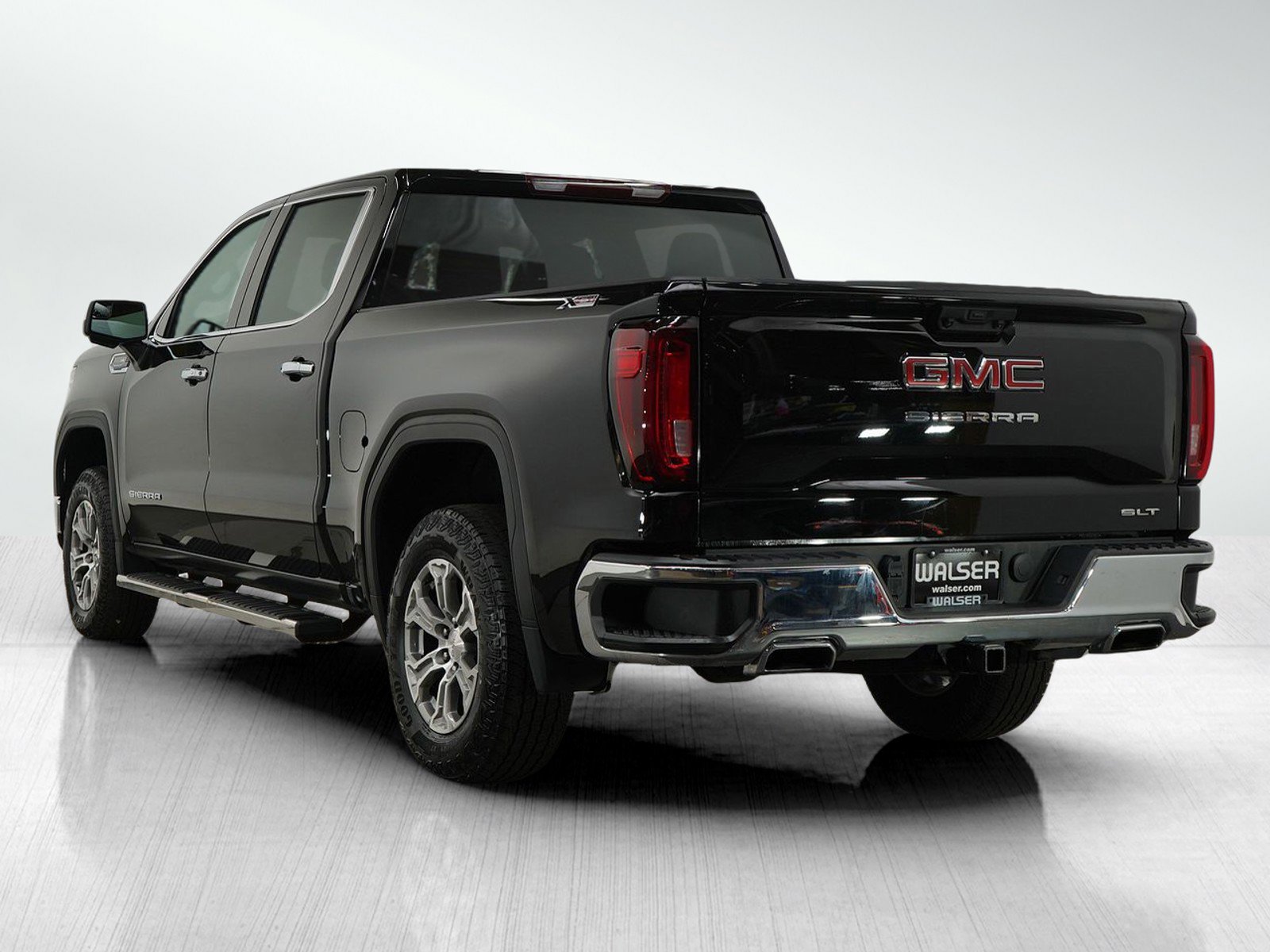 2023 Gmc Sierra 1500 SLT photo 2