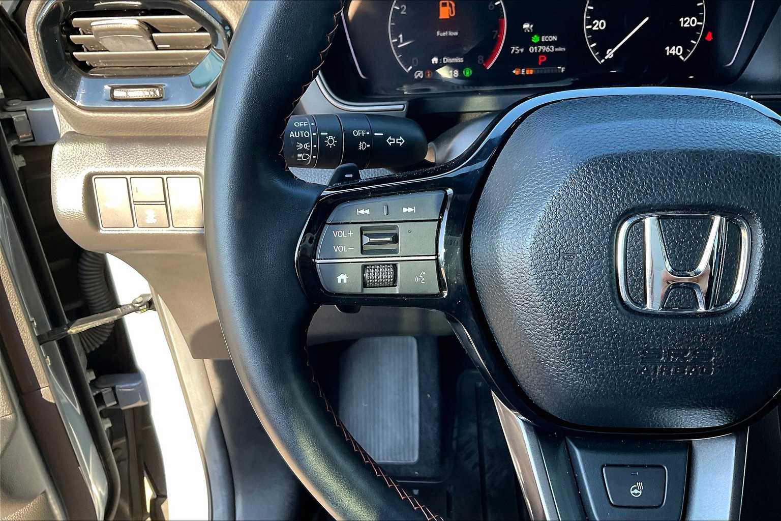 2025 Honda Pilot TrailSport photo 21