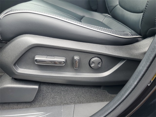 2025 Honda Pilot Elite photo 17