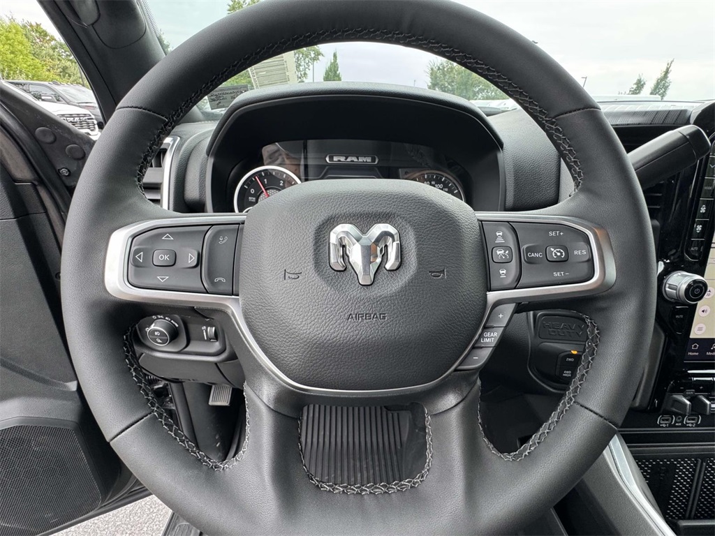 2025 Ram 2500 Big Horn photo 17