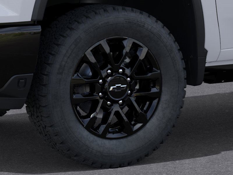 2025 Chevrolet Silverado 2500HD Custom photo 9