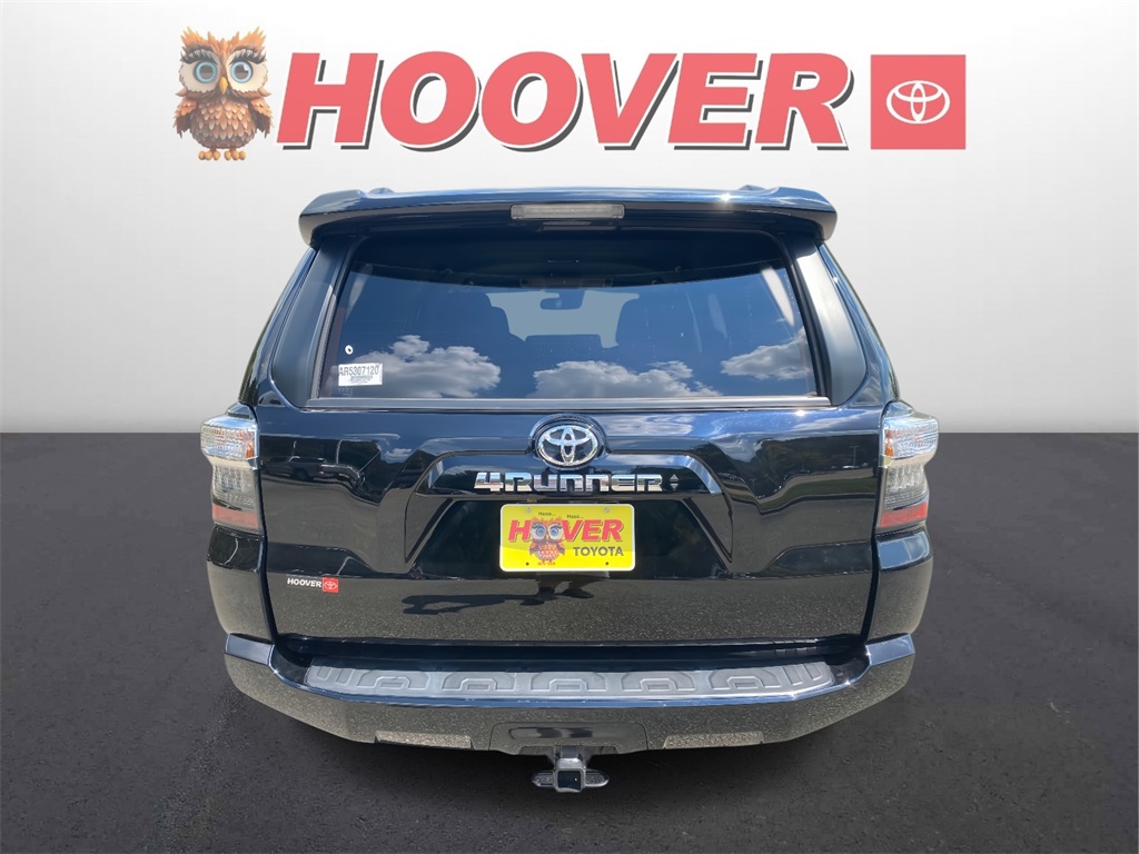 2024 Toyota 4Runner SR5 photo 3