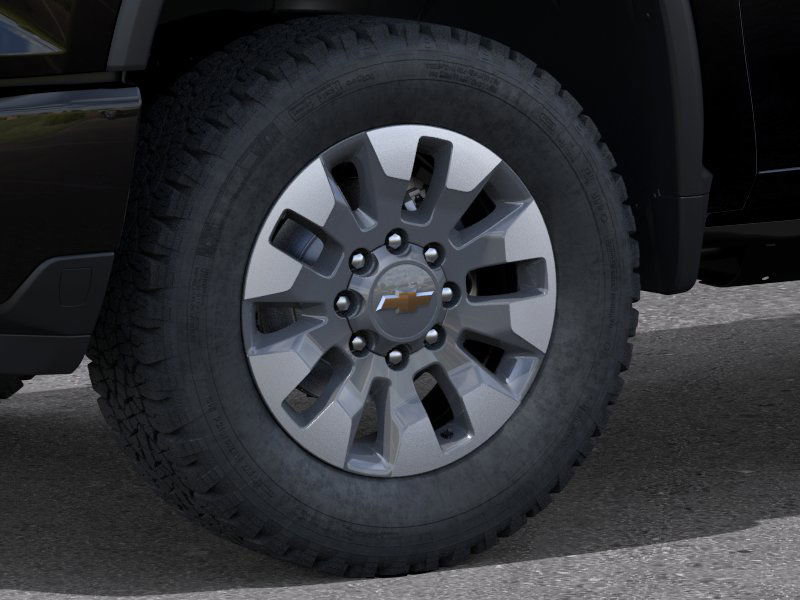 2025 Chevrolet Silverado 2500HD Custom photo 3