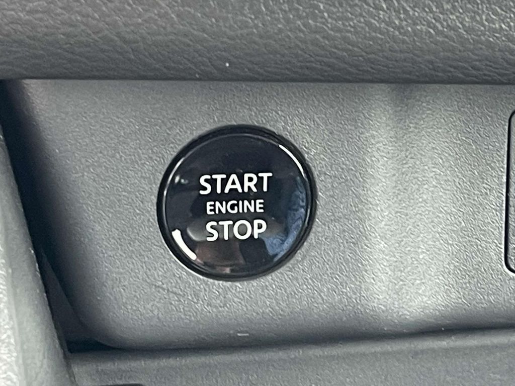 Used 2025 Gray Nissan S image 25