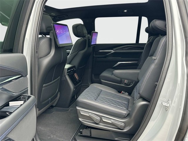 2026 Cadillac Escalade Sport photo 10