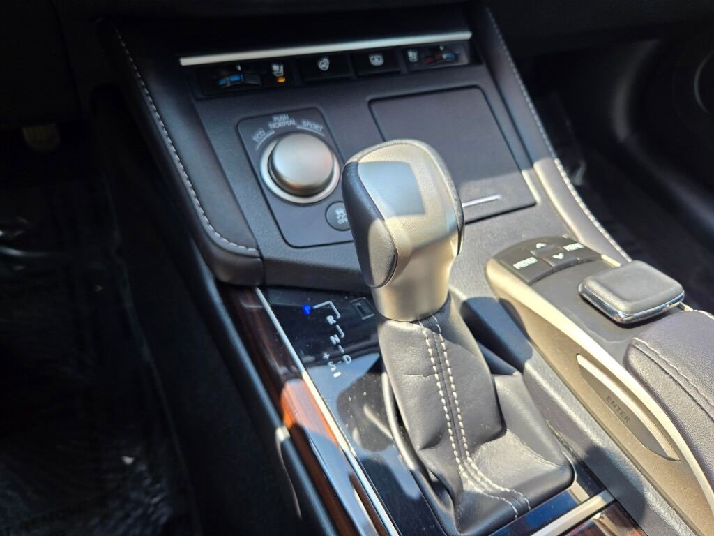 2016 Lexus ES 350 photo 28