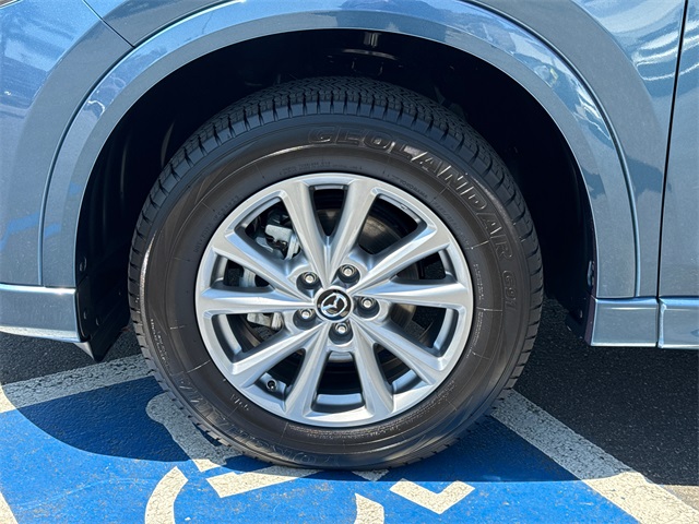 2024 Mazda CX-5 2.5 S Preferred photo 11