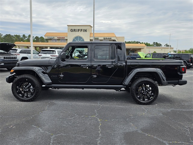 2025 Jeep Gladiator Sport photo 6