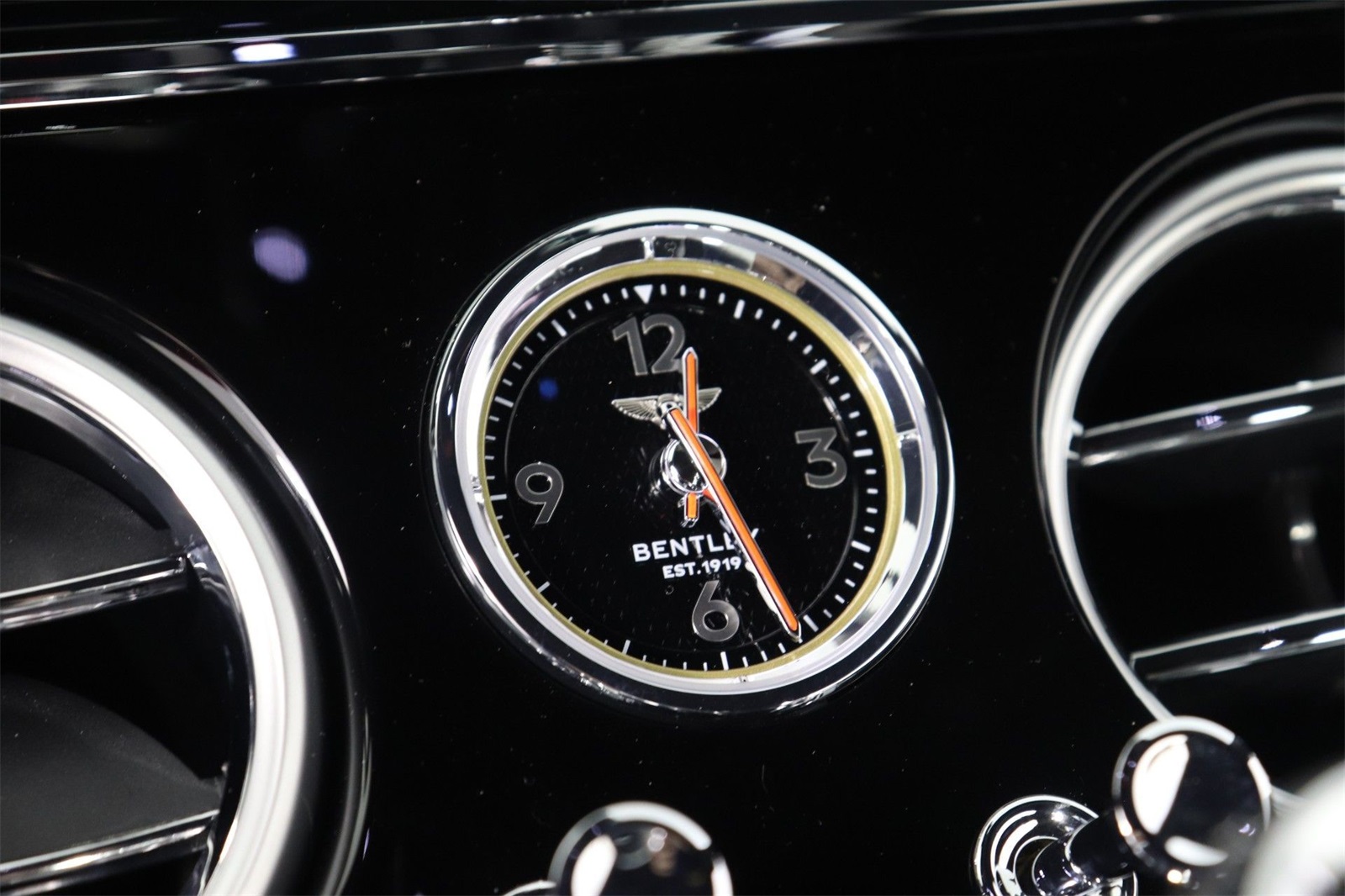 2024 Bentley Continental GT Azure photo 22