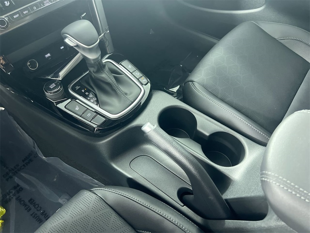 2026 Kia Seltos EX photo 22