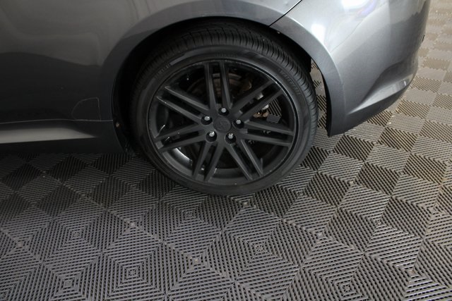 2013 Scion tC photo 2