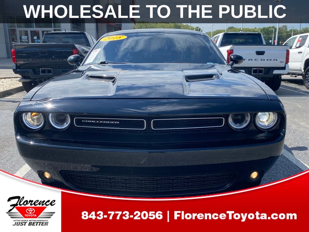 2018 Dodge Challenger SXT Plus photo 10