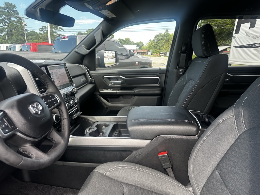 2025 Ram 1500 Big Horn Lone Star photo 3