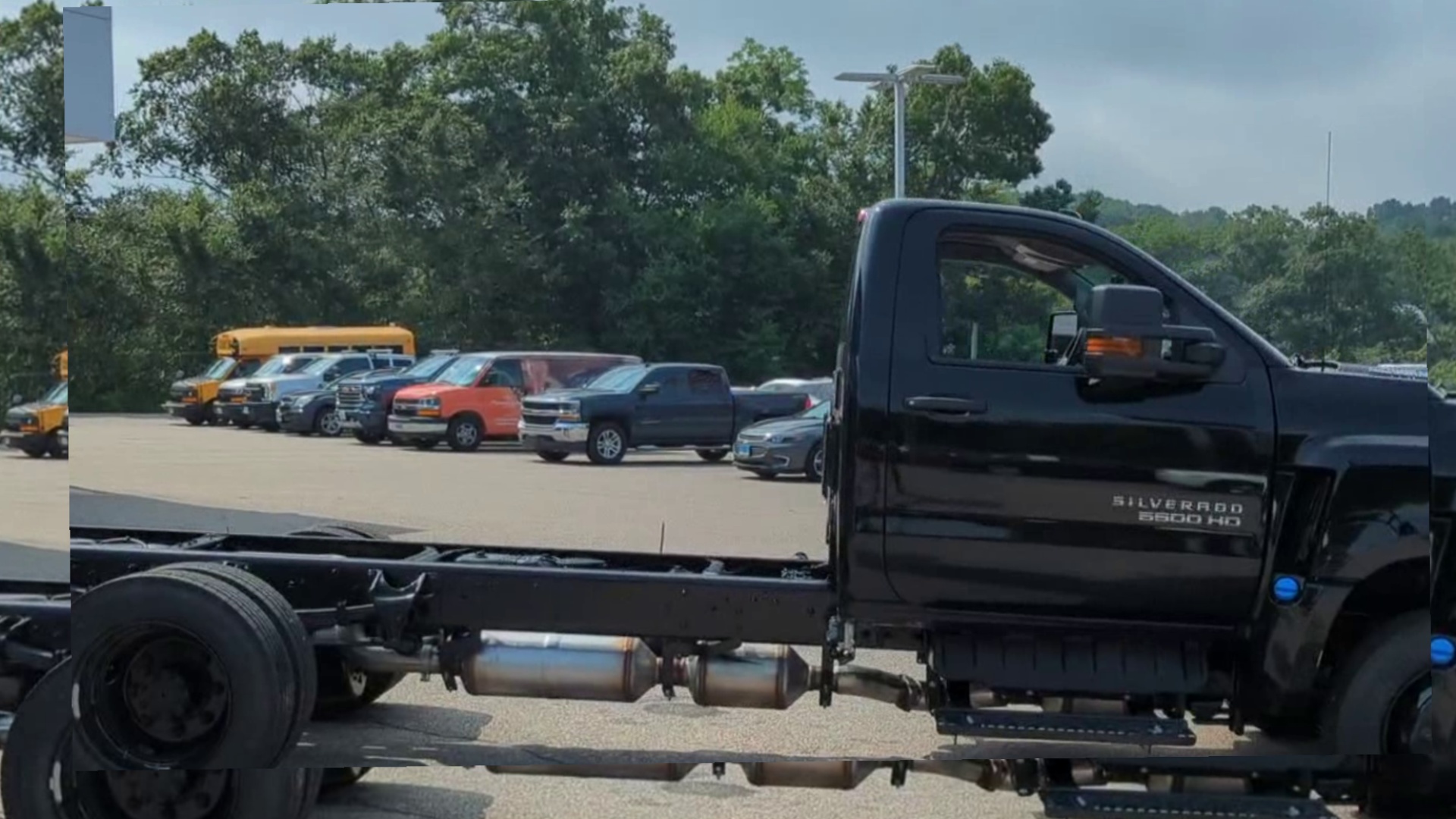 2024 Chevrolet Silverado 5500HD Work Truck photo 27
