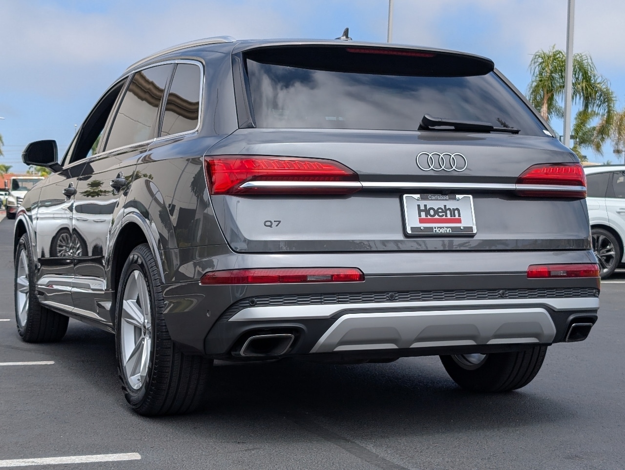 2025 Audi Q7 55 Premium photo 8
