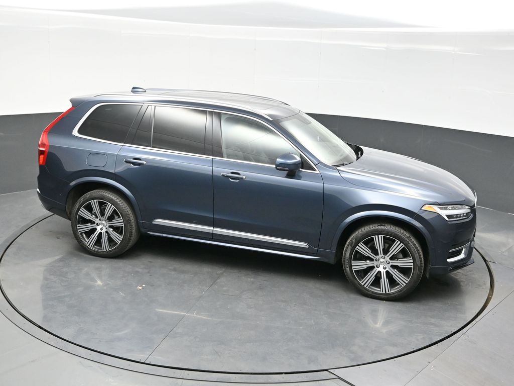 2022 Volvo XC90 T6 Inscription photo 32