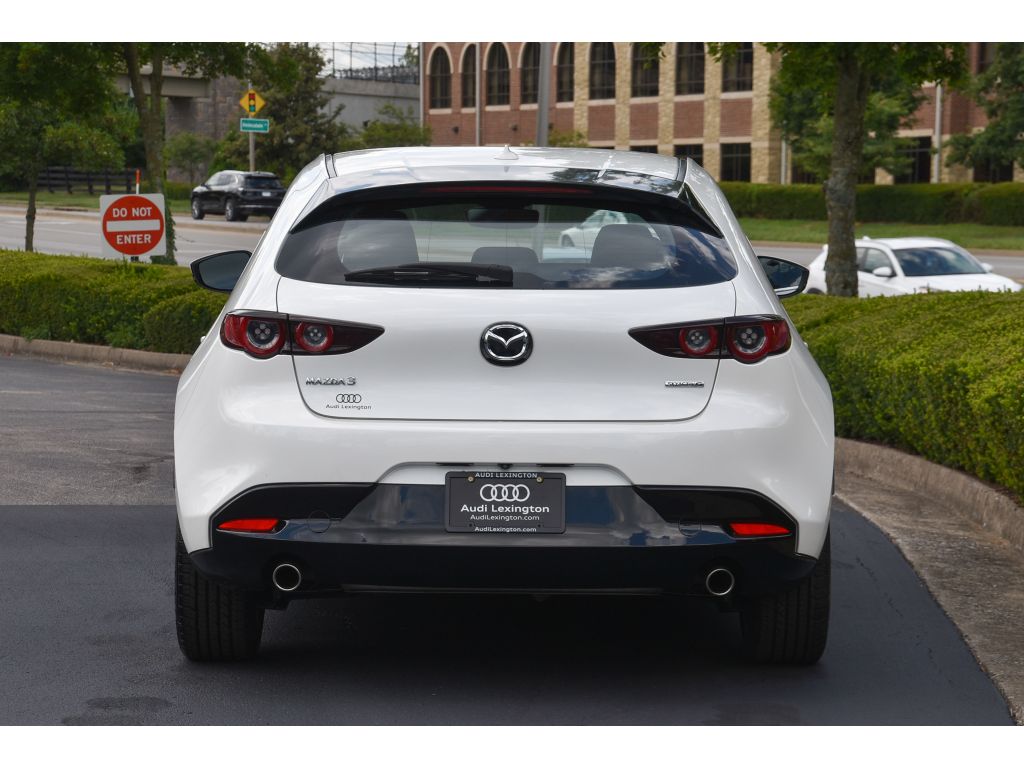 2020 Mazda Mazda3 Hatchback Preferred photo 5