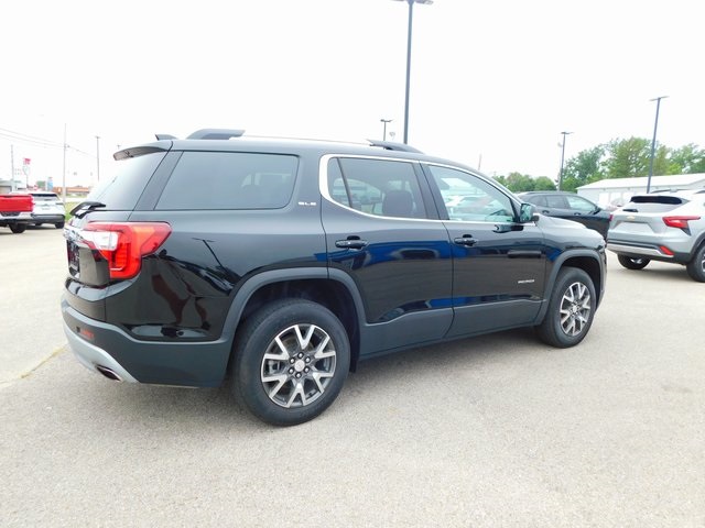 2023 Gmc Acadia SLE photo 3
