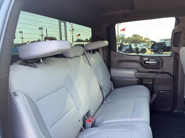 2022 Chevrolet Silverado 1500 LT photo 10