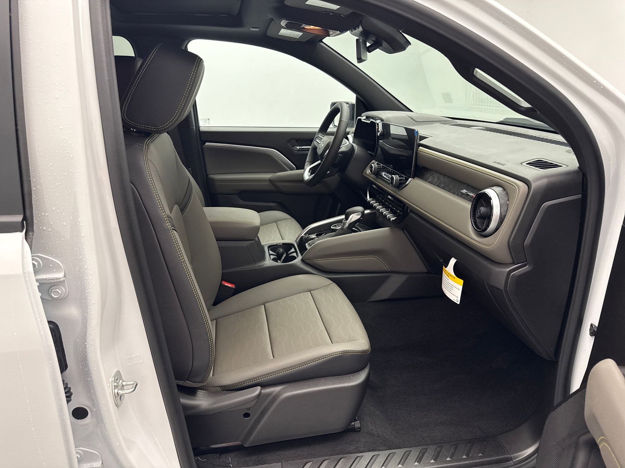 2026 Chevrolet Colorado ZR2 photo 23