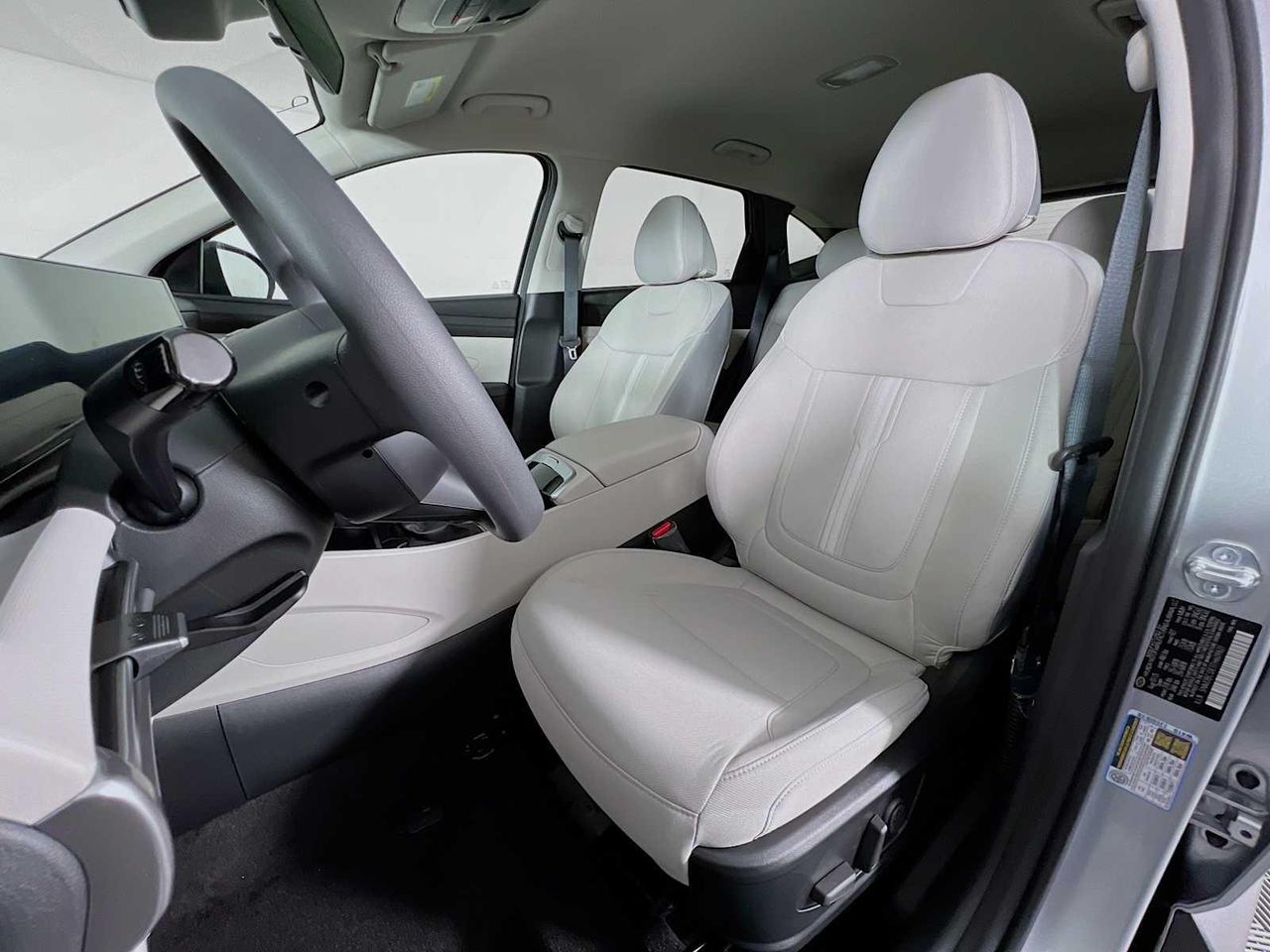 2026 Hyundai Tucson SEL photo 11