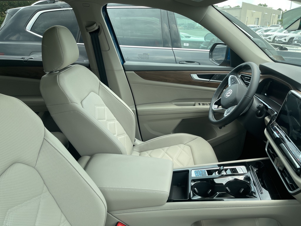 2026 Volkswagen Atlas SE Technology photo 3