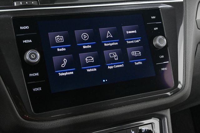 2019 Volkswagen Tiguan SEL Premium R-Line photo 13