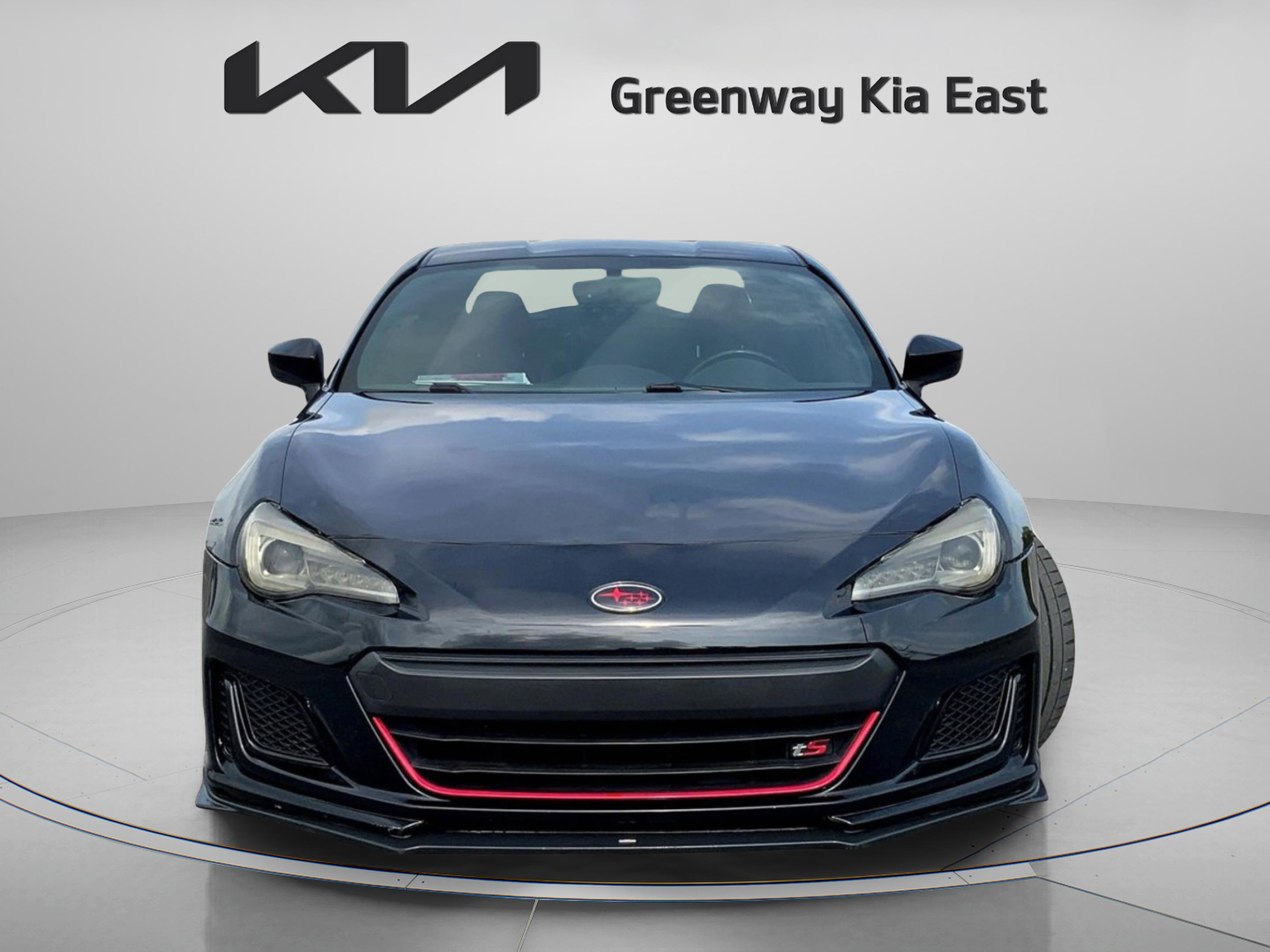 2018 Subaru BRZ tS photo 2