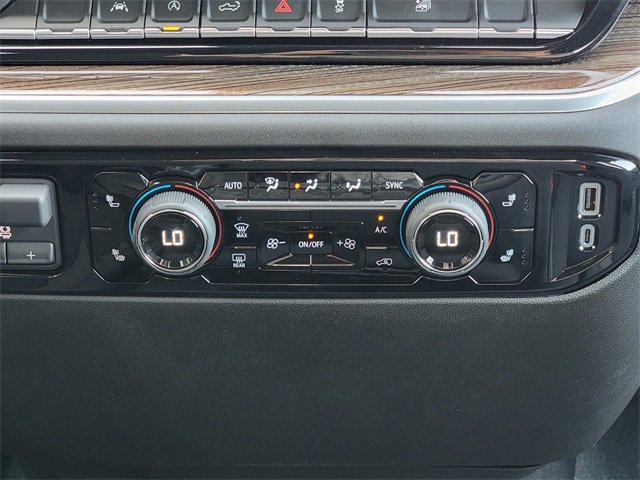 2025 Chevrolet Silverado 1500 LT photo 21