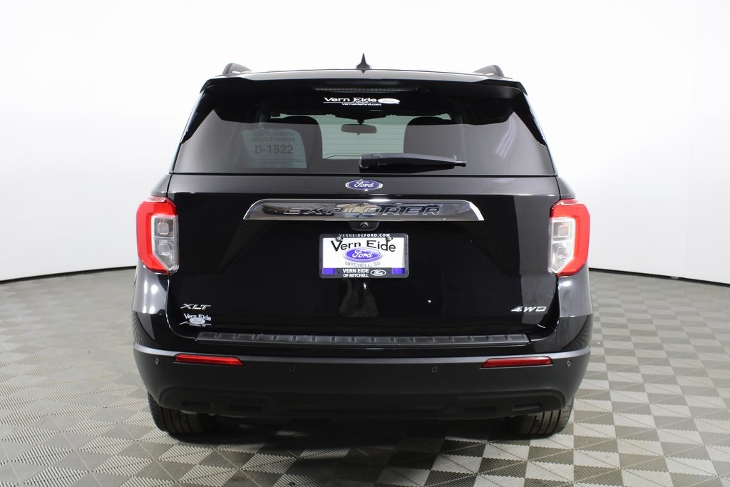 2023 Ford Explorer XLT photo 4
