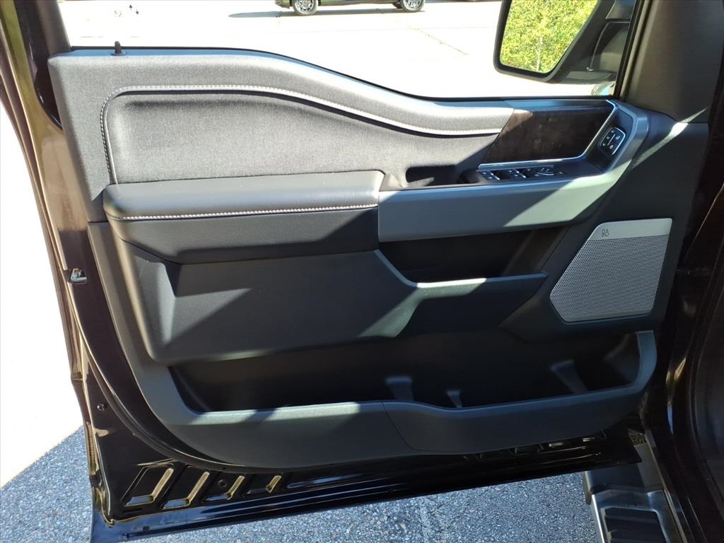 2022 Ford F-150 Lariat photo 12