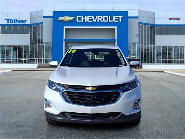 2019 Chevrolet Equinox LT photo 3