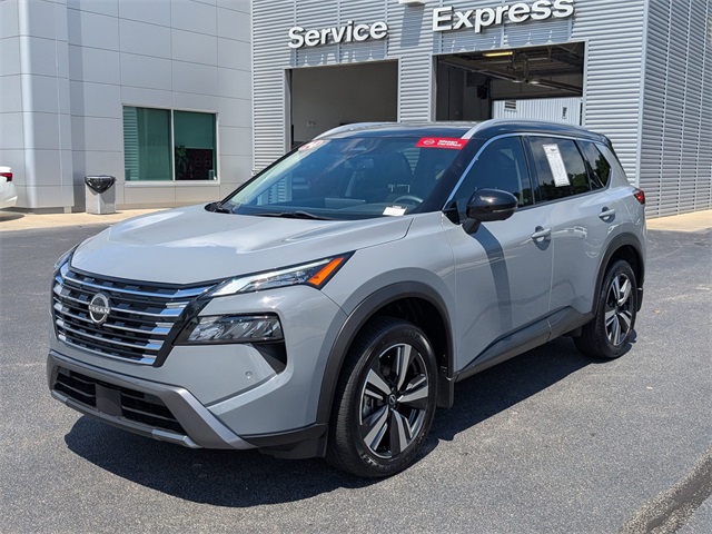 2024 Nissan Rogue SL photo 7