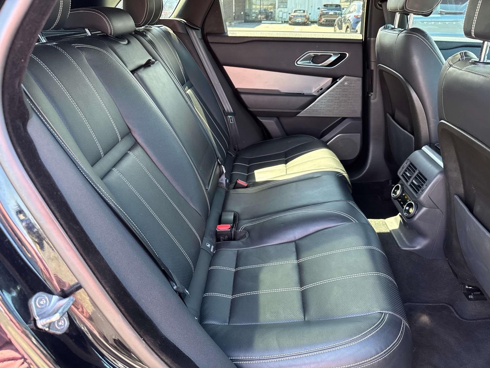 2020 Land Rover Range Rover Velar S photo 9