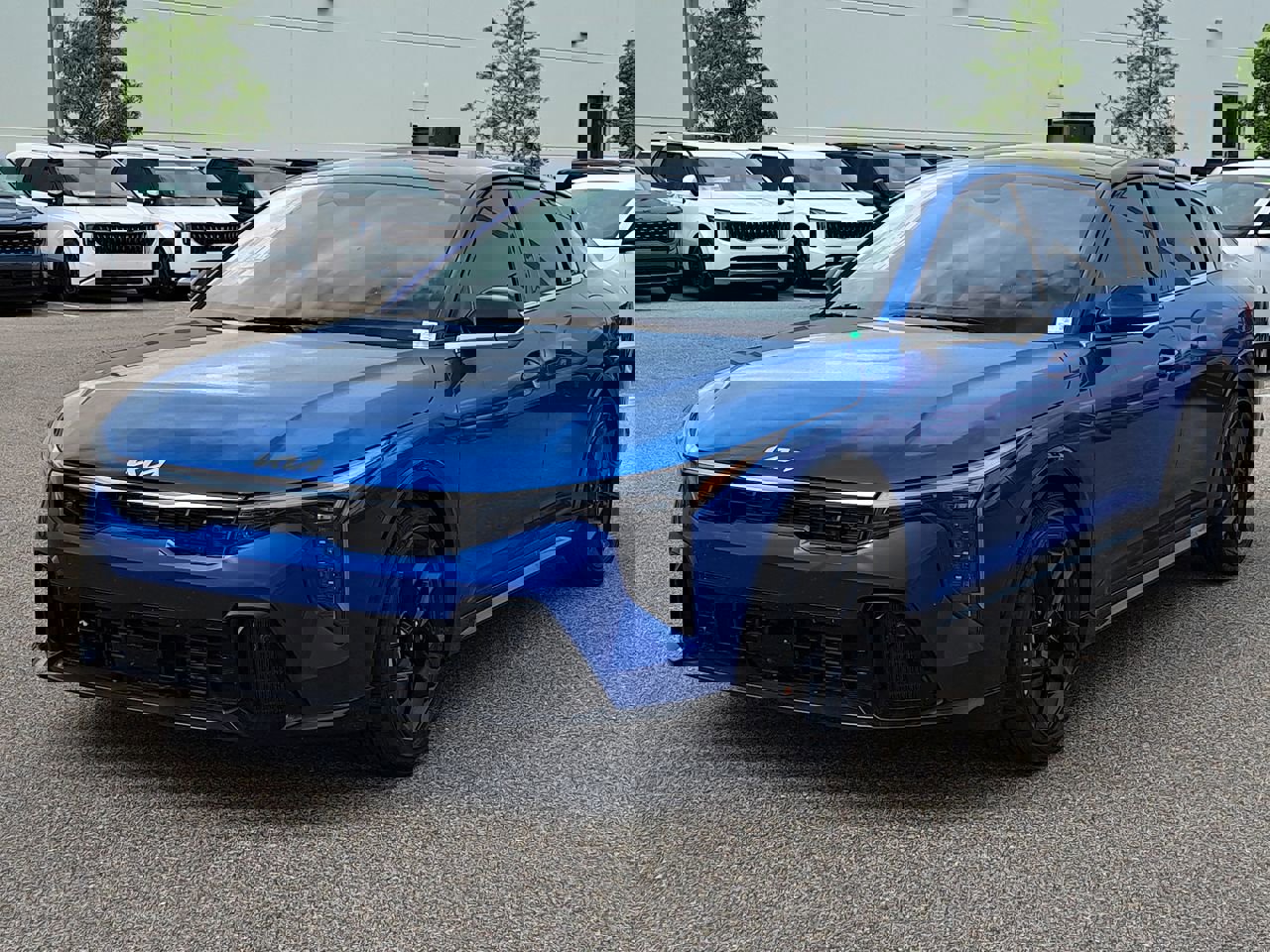 2025 Kia K4 GT-Line Turbo photo 2