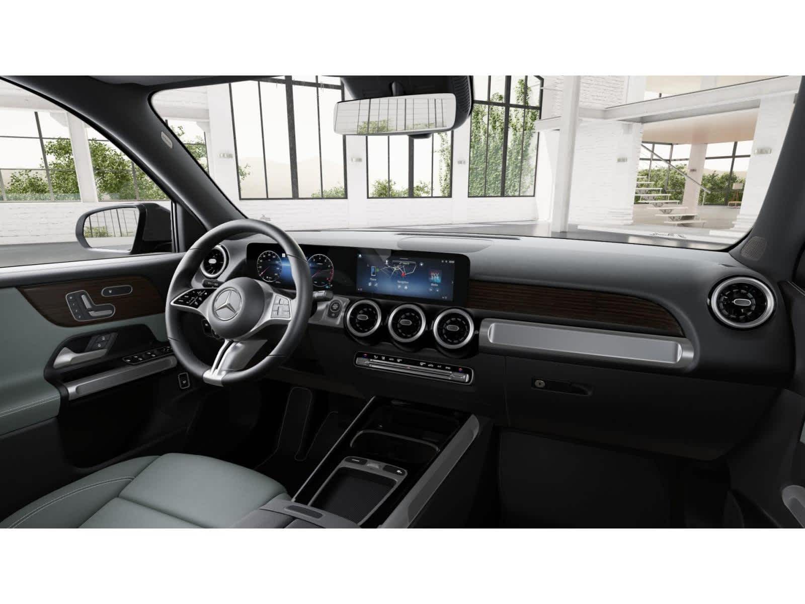 2026 Mercedes Benz GLB 250 photo 4