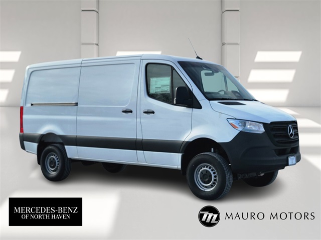 2026 Mercedes-Benz Sprinter Cargo Van Base's photo