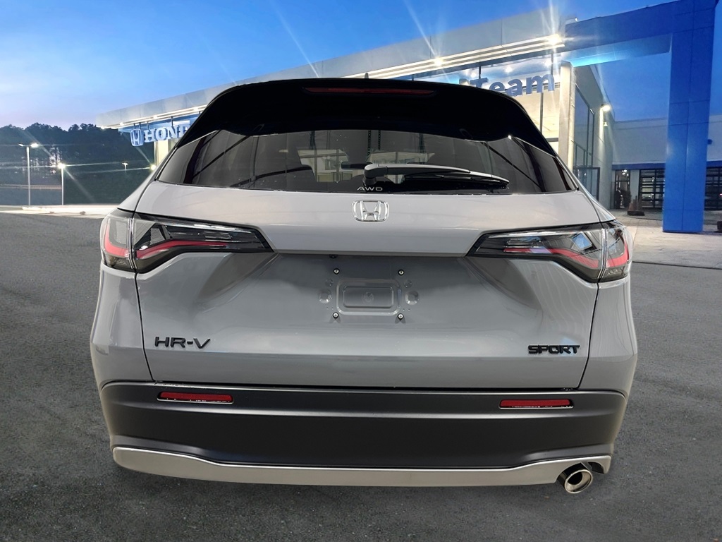 2026 Honda HR-V Sport photo 4