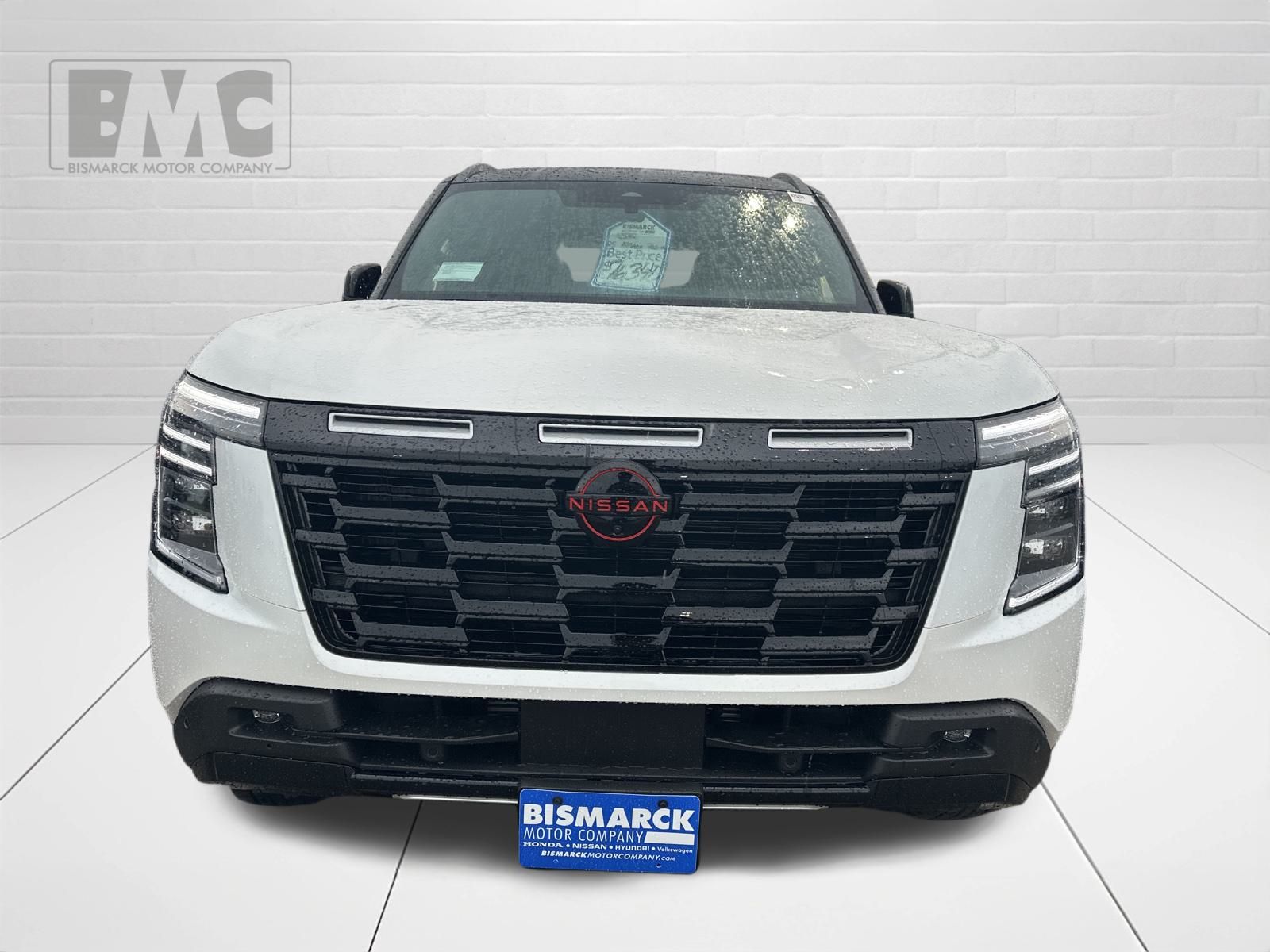 2025 Nissan Armada photo 2