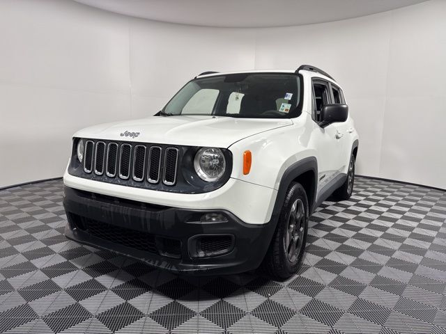 2016 Jeep Renegade Sport's photo