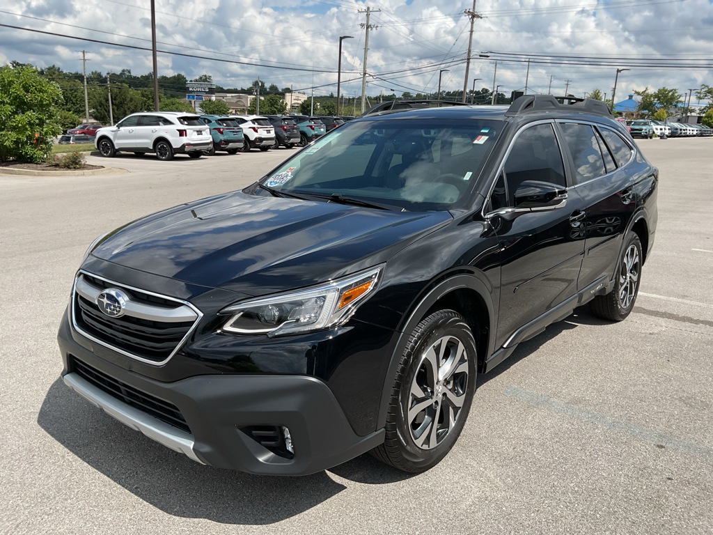 2022 Subaru Outback Limited photo 3