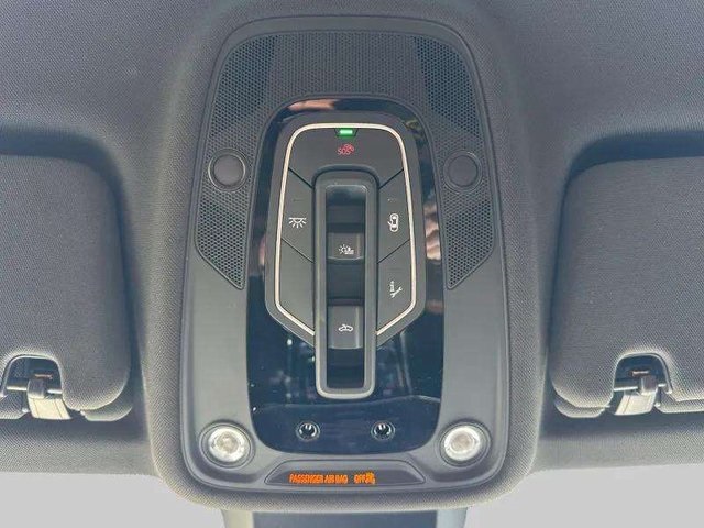 2023 Audi Q7 45 Premium photo 24