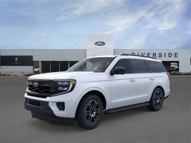 2025 Ford Expedition Active's photo