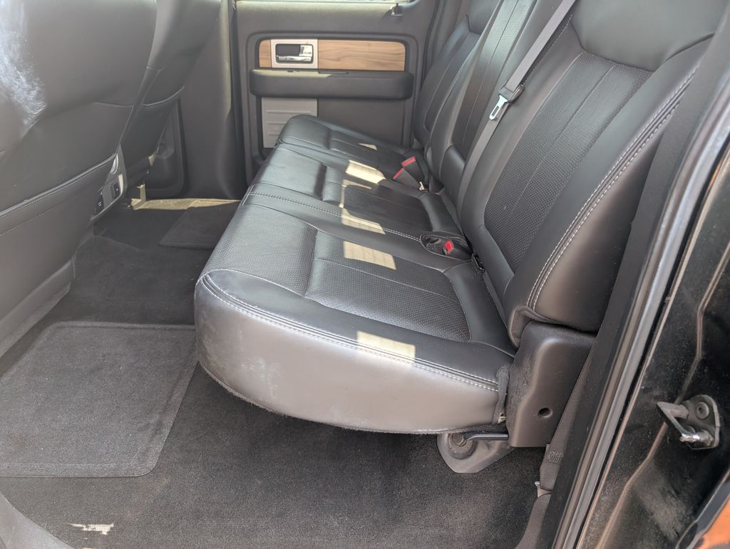 2011 Ford F-150 Lariat photo 5