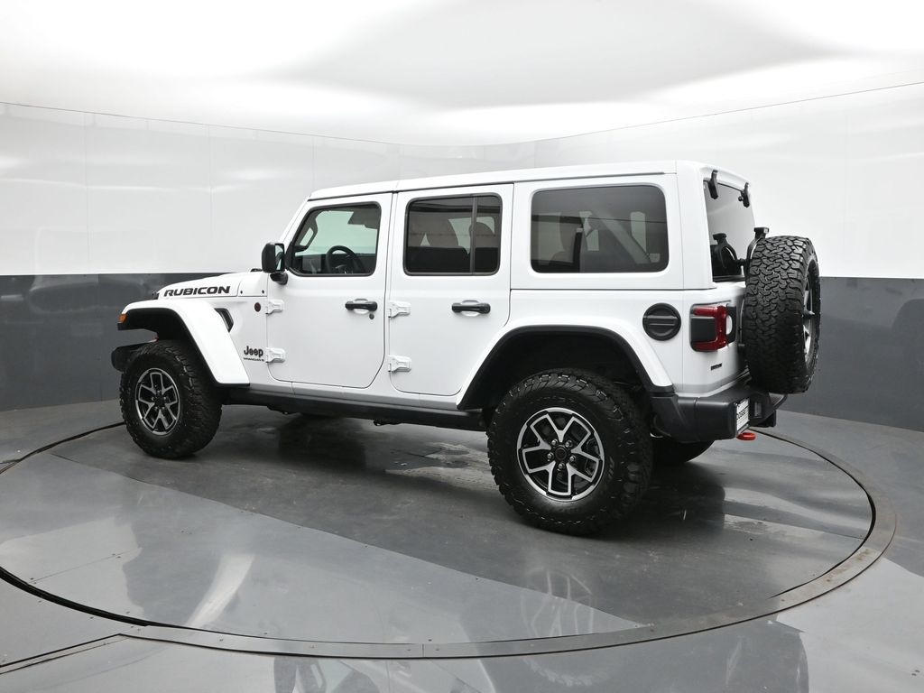 2025 Jeep Wrangler Rubicon photo 4