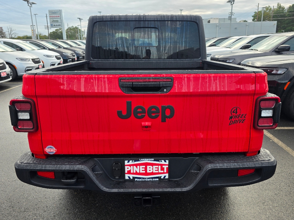 2025 Jeep Gladiator Sport photo 9