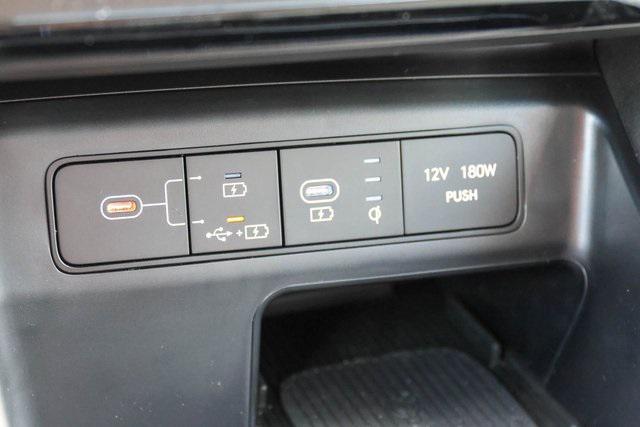 New 2025 Gray Hyundai SEL Convenience FWD image 17