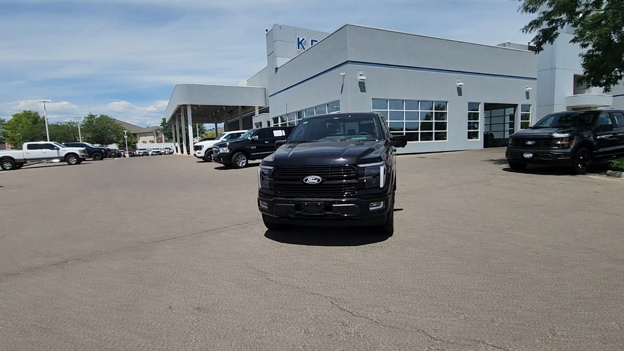 2025 Ford F-150 Platinum photo 5