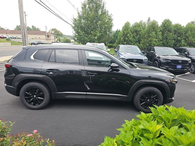 2025 Mazda CX-50 2.5 S Preferred photo 2